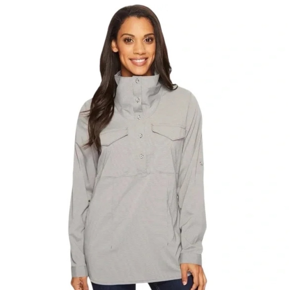 Mountain Hardware City Pass UPF Performance Popover Top